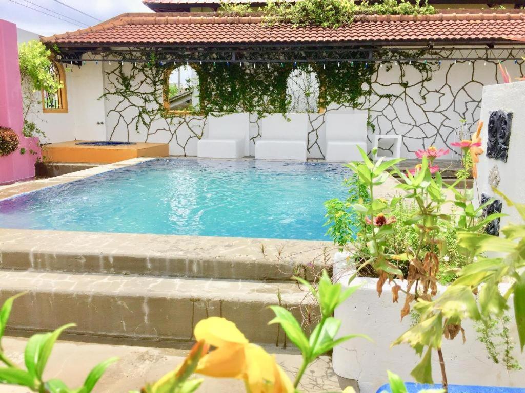 กาซา ลา กรันคา Hotel อีโลอีโลซิตี้ ภายนอก รูปภาพ