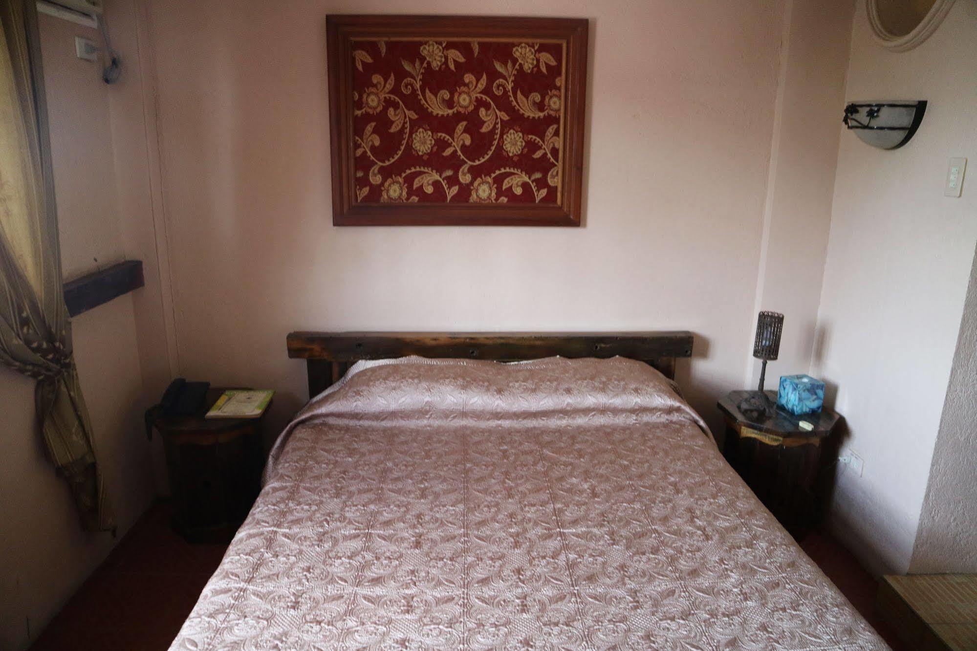 กาซา ลา กรันคา Hotel อีโลอีโลซิตี้ ภายนอก รูปภาพ